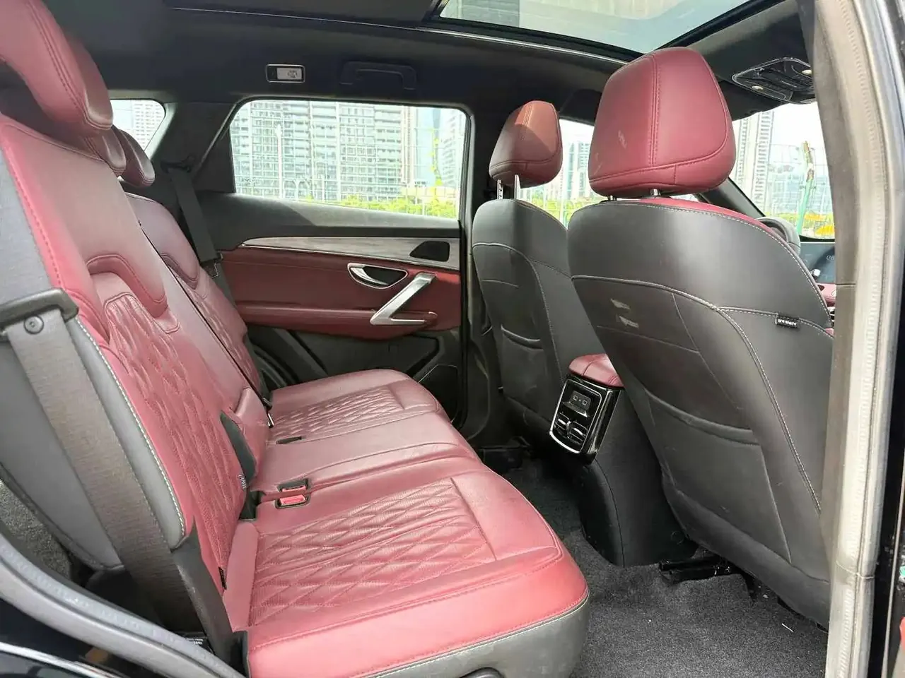 Jetour 2023 X70 PLUS 1.6T Strong 5-seat Automatic Gear 5