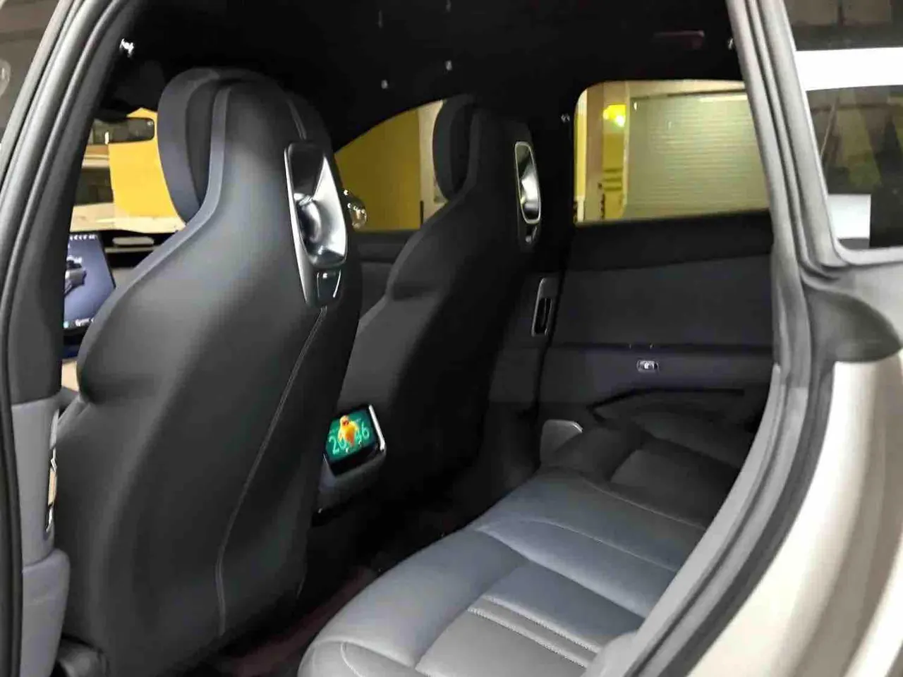 MI 2025 YU7 Long Endurance Rear Drive Automatic Gear 3