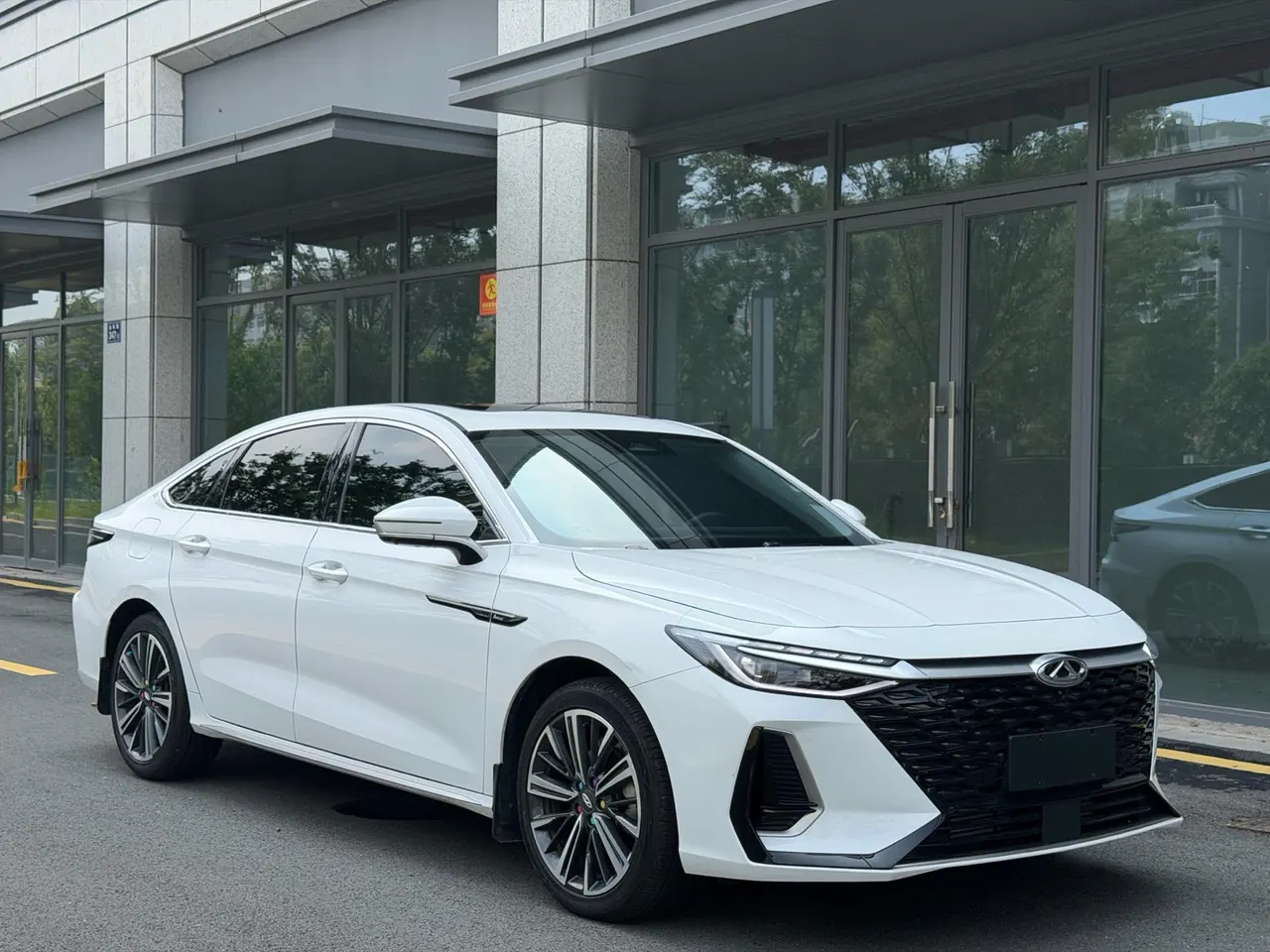 Chery 2022 Erez 8 1.6T Elegant Automatic Gear 3
