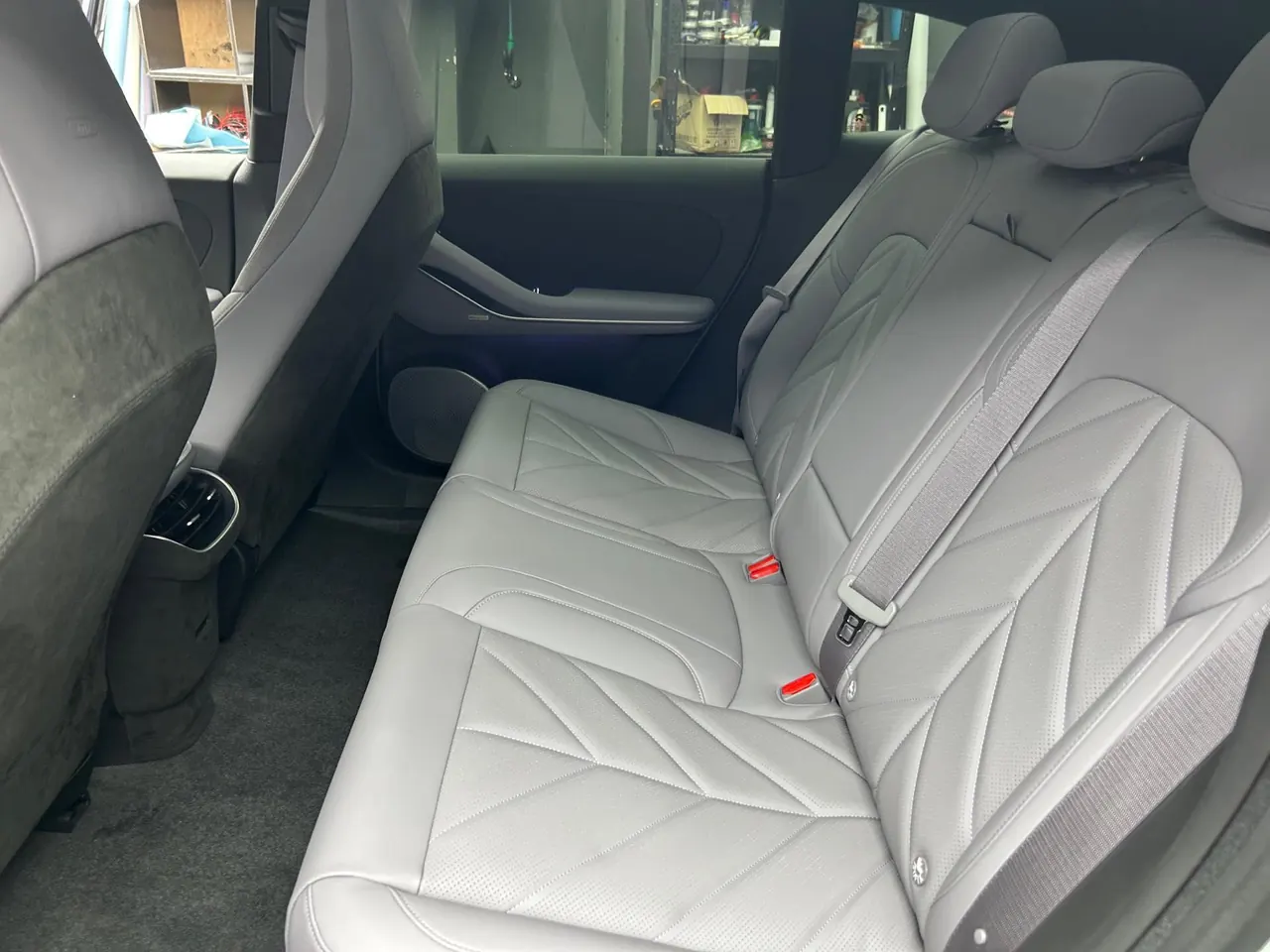 NIO 2025 ET5T 75kWh Touring automatic 6