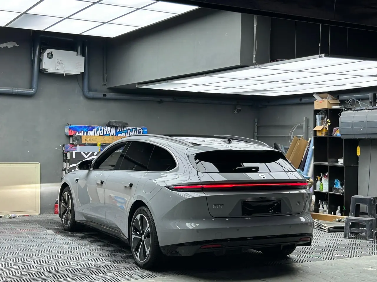 NIO 2025 ET5T 75kWh Touring automatic 7