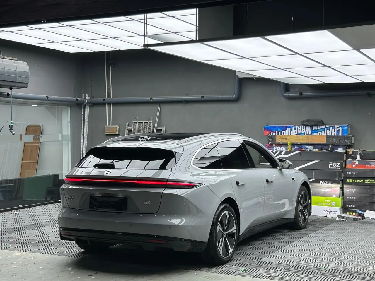 NIO 2025 ET5T 75kWh Touring automatic 9