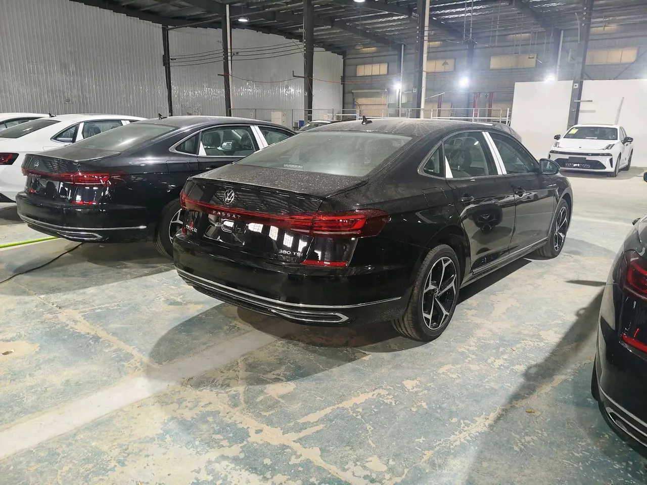 Volkswagen 2026 Passat 2.0TSI 380TSI Subut Longteng Edition Automatic Gear 3