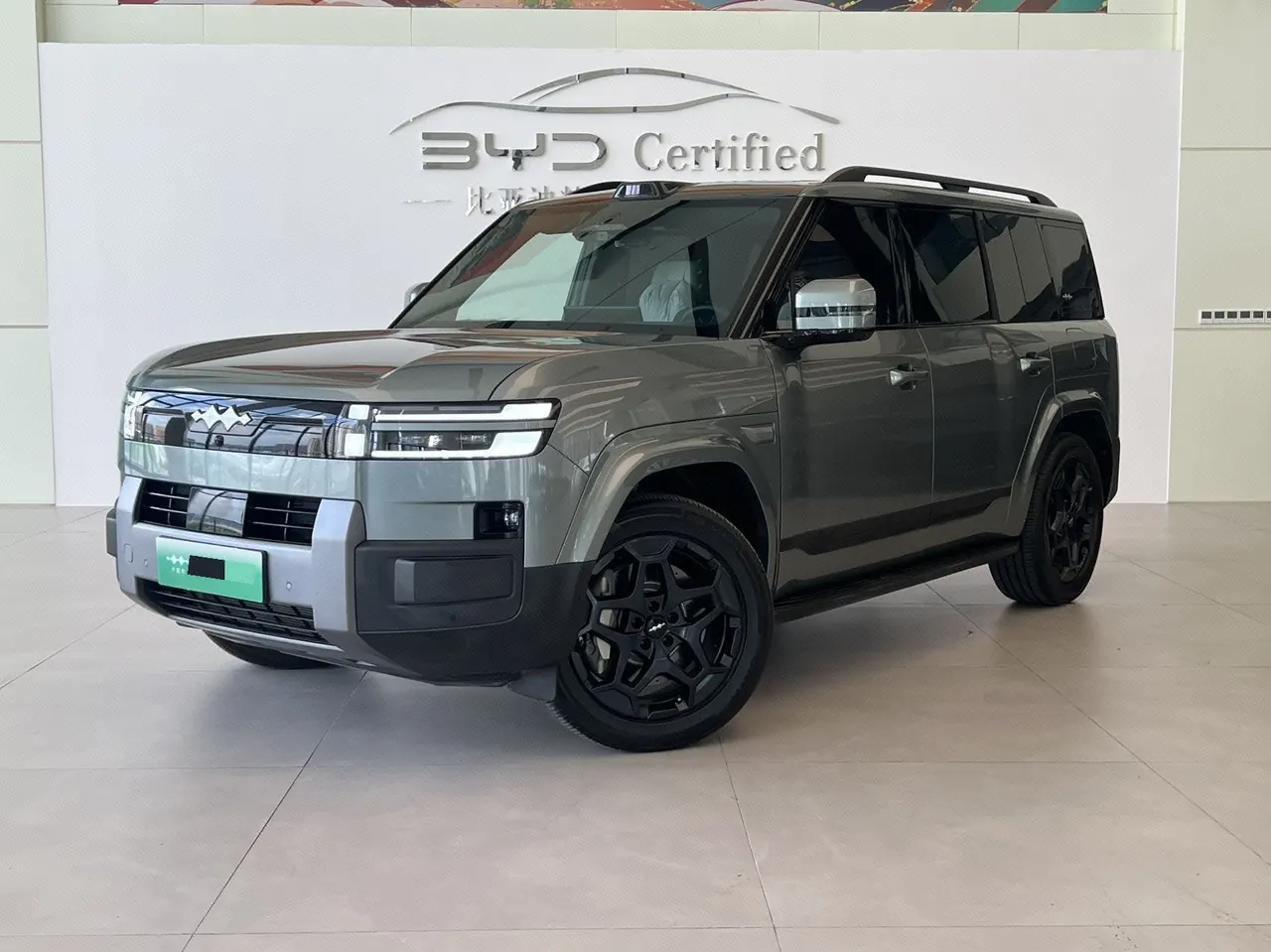 打开图片灯箱:FangChengBao 2025 titanium 7 1.5T stepless 190KM four-wheel drive Ultra version of automatic gear