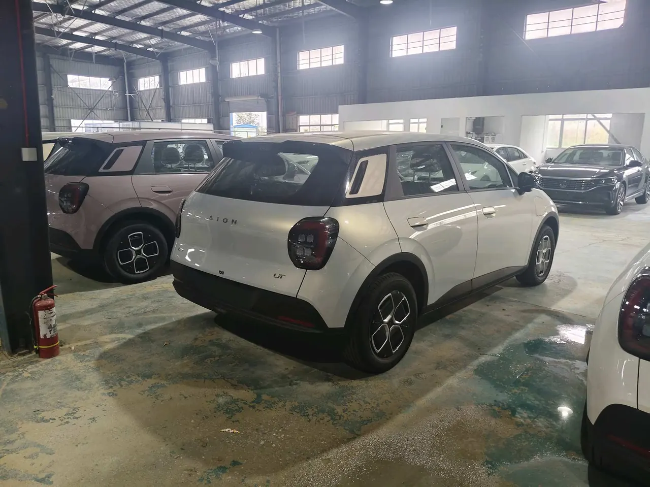 GAC Aion 2026 AION UT 320 Star Edition Automatic Gear 3