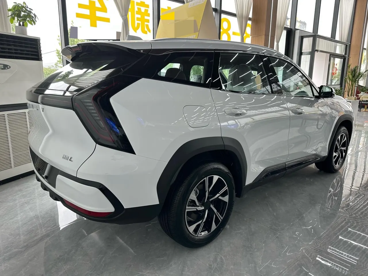 Geely 2025 Boyue L 1.5TD Start Automatic Gear 4