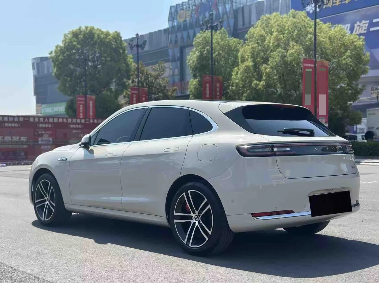 AITO 2025 AITO M5 extended-range Ultra rear-drive automatic gear 10