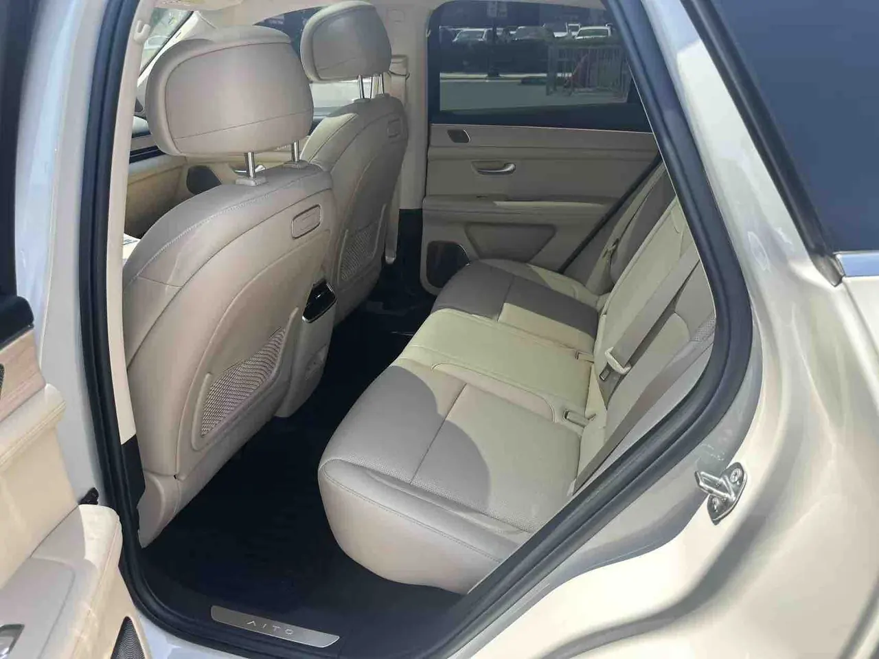 AITO 2025 AITO M5 extended-range Ultra rear-drive automatic gear 6