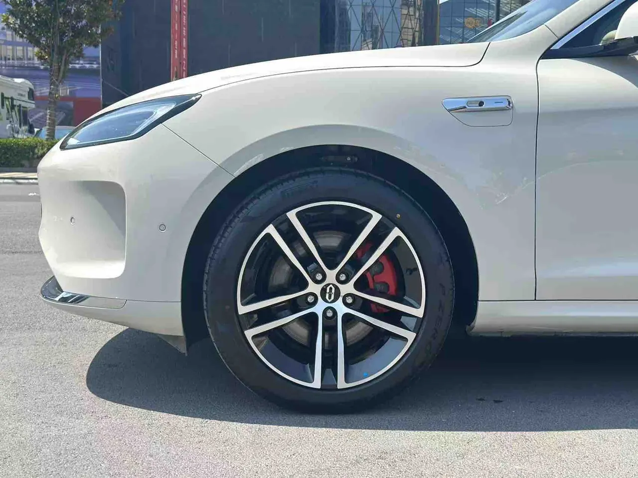 AITO 2025 AITO M5 extended-range Ultra rear-drive automatic gear 8