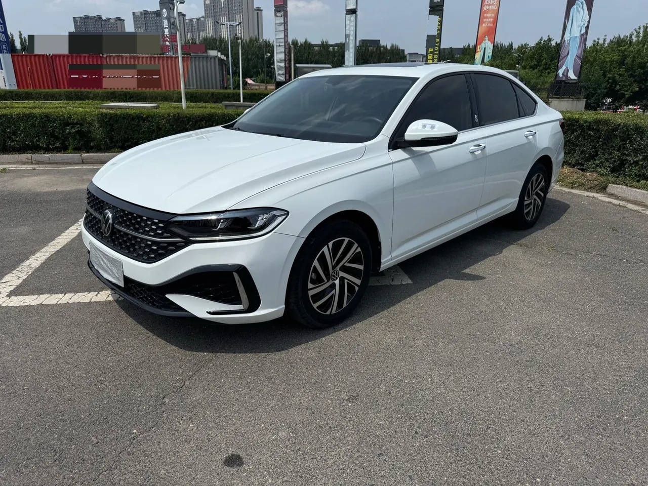 Open image lightbox: Volkswagen 2023 LaVida 1.5 Star 5 Million Edition Automatic Gear