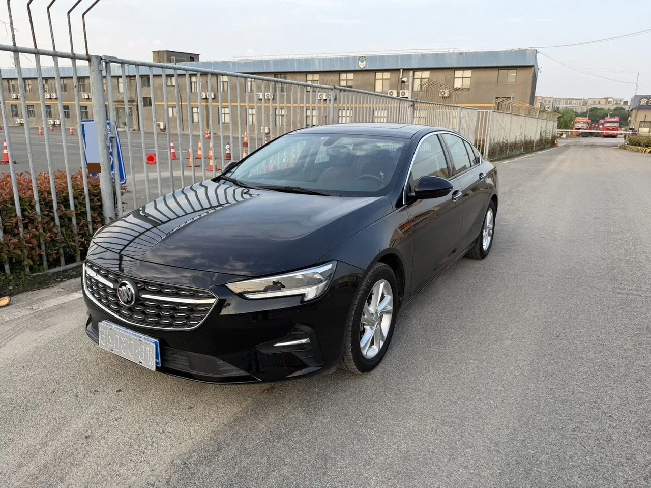 Open image lightbox: Buick 2022 Regal 1.5T 552T Smart Automatic Gear