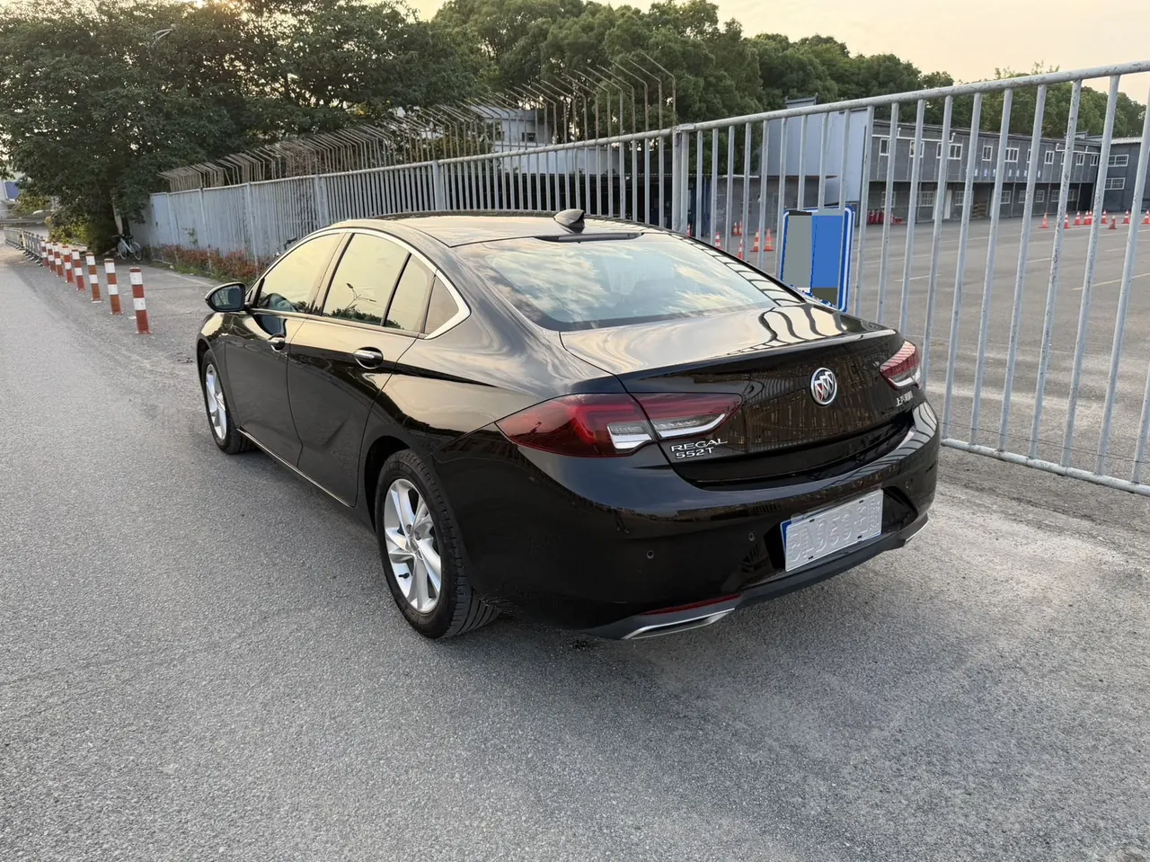 Buick 2022 Regal 1.5T 552T Smart Automatic Gear 7