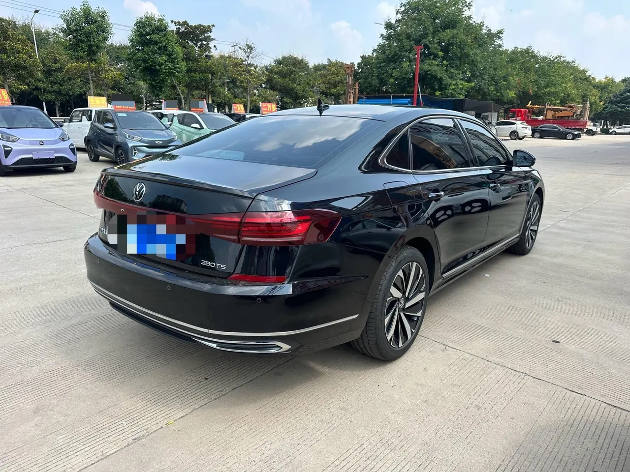 Volkswagen 2025 Passat 2.0TSI 380TSI Subut Longteng Edition Automatic Gear 4