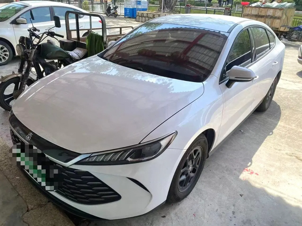 Open image lightbox: BYD 2025 Qin PLUS DM-i 1.5 stepless intelligent driving version 55KM leading automatic gear