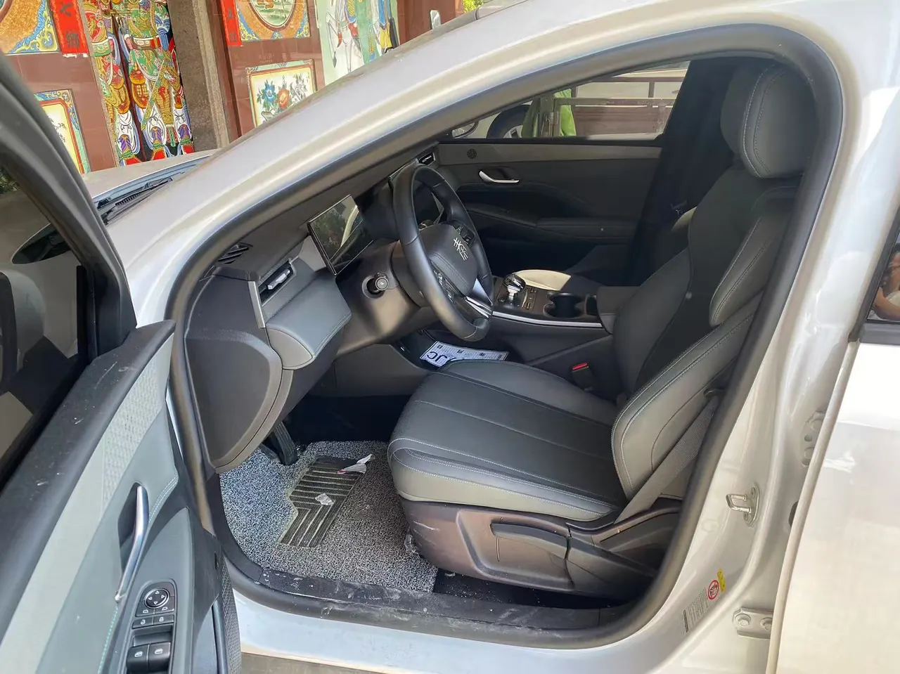 BYD 2025 Qin PLUS DM-i 1.5 stepless intelligent driving version 55KM leading automatic gear 3