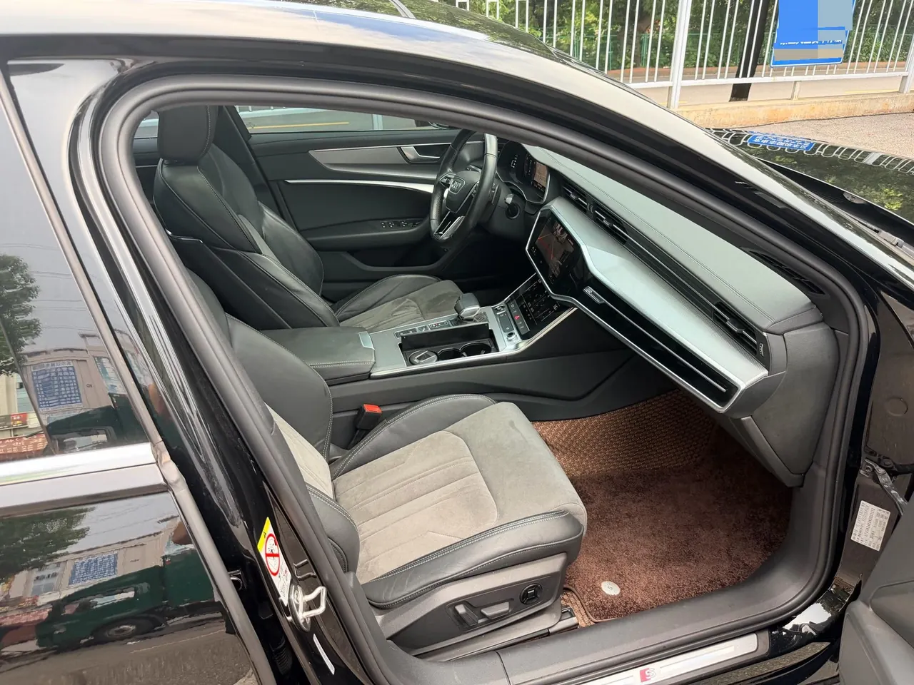 Audi 2022 A6L 2.0TFSI 45TFSI Selected Dynamic Automatic 2