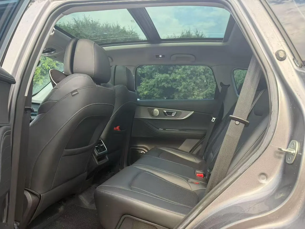 Chery 2025 Ruihu 8 PRO 1.6T 290T Two-Drive Premium Edition Automatic Gear 7