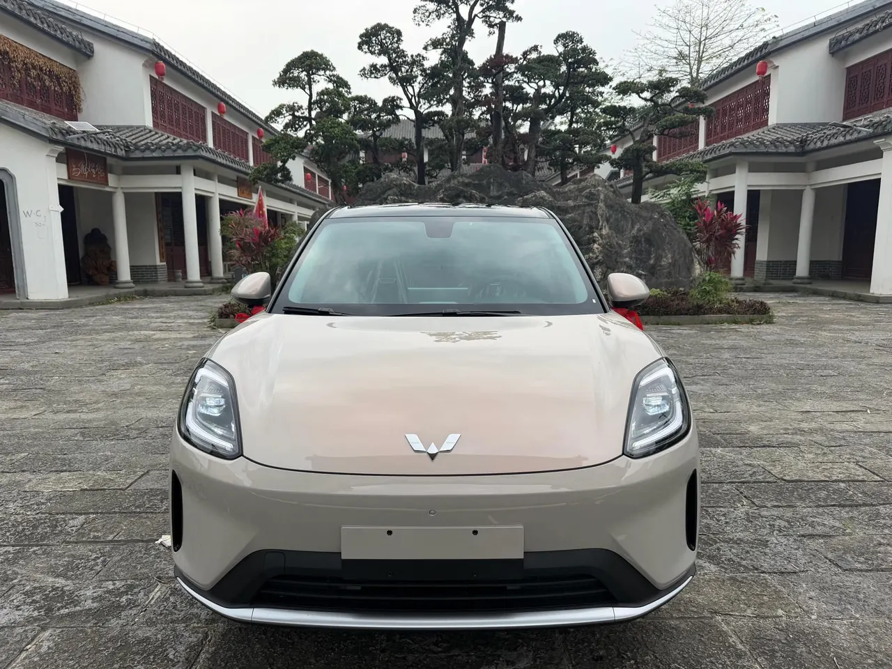 WuLing 2025 Plantronics S 325km Exclusive Automatic Transmission 2