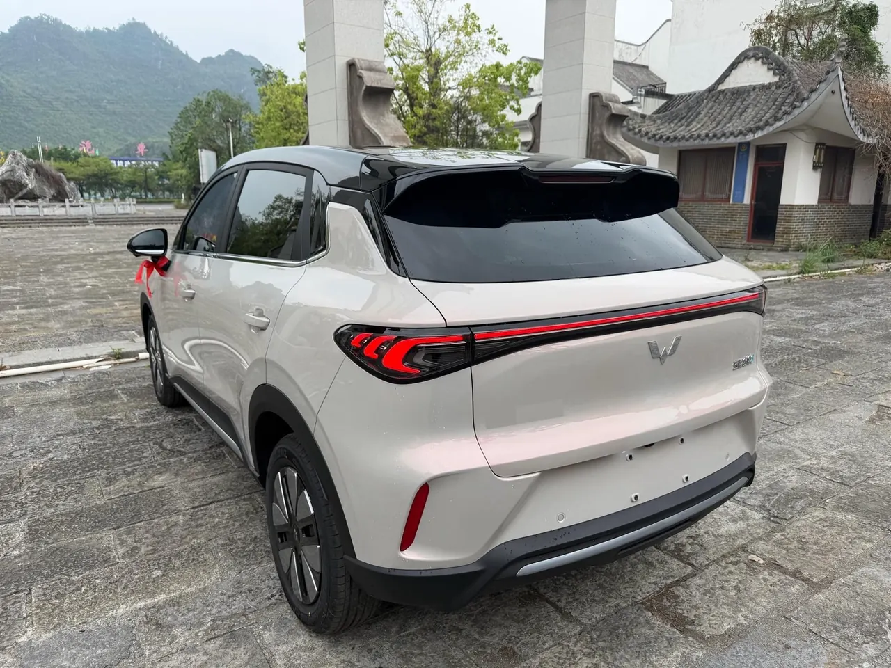WuLing 2025 Plantronics S 325km Exclusive Automatic Transmission 6