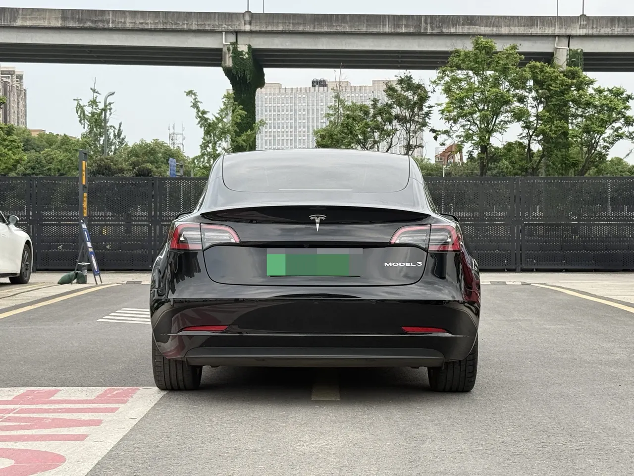 Tesla 2021 Model 3 Performance high-performance all-wheel drive automatic transmission 5