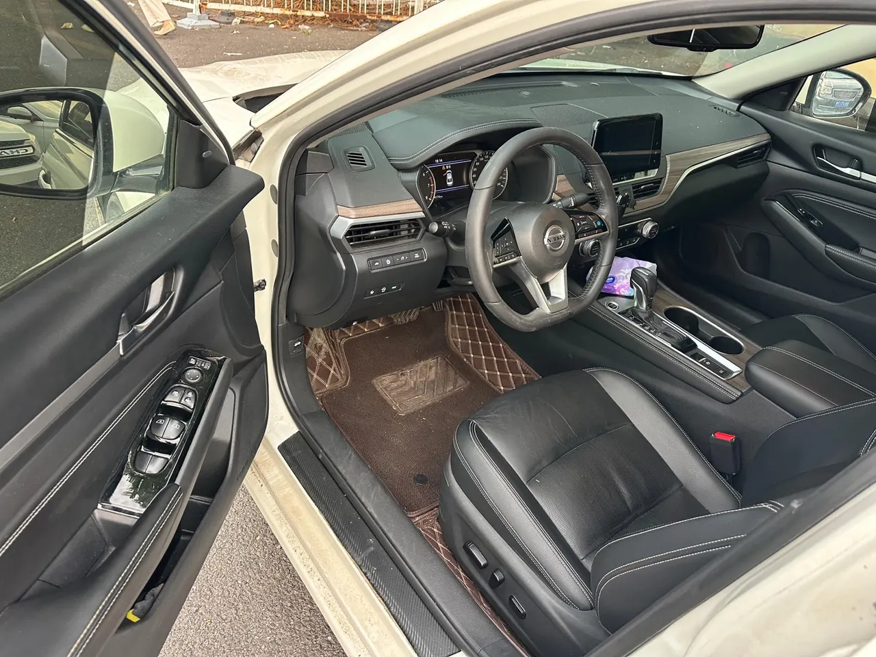 Nissan 2021 Teana 2.0 Stepless XL Upper AD1 Smart Navigation Edition Automatic Gear 4