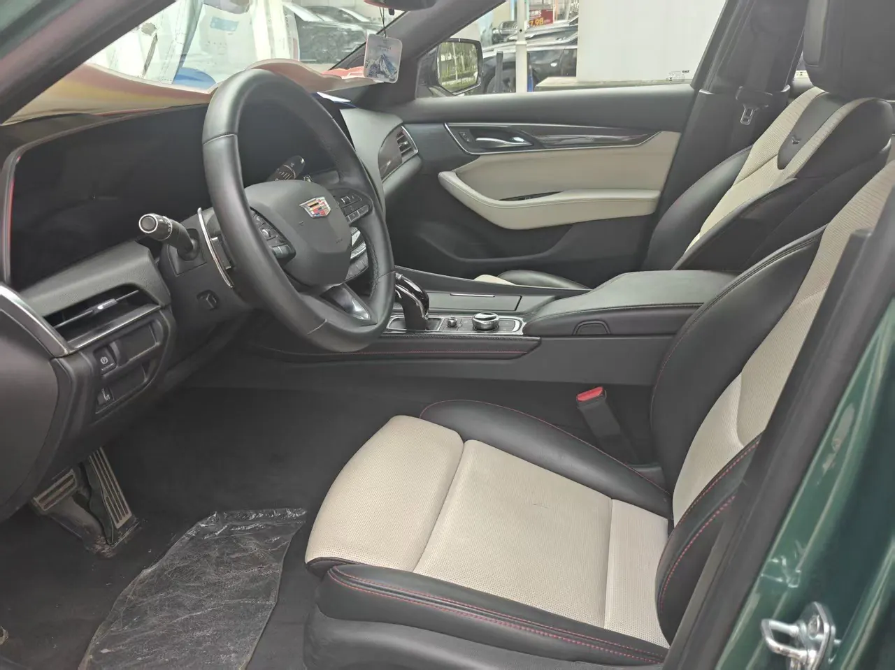 Cadillac 2025 CT5 2.0T 28T Track Performance Edition Peak Track Optional Package Automatic Gear 5