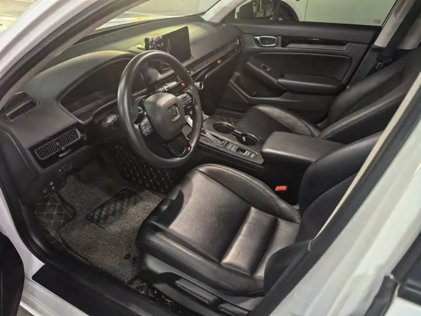 Honda 2023 model grid 1.5T stepless 240TURBO technology edition automatic gear 2