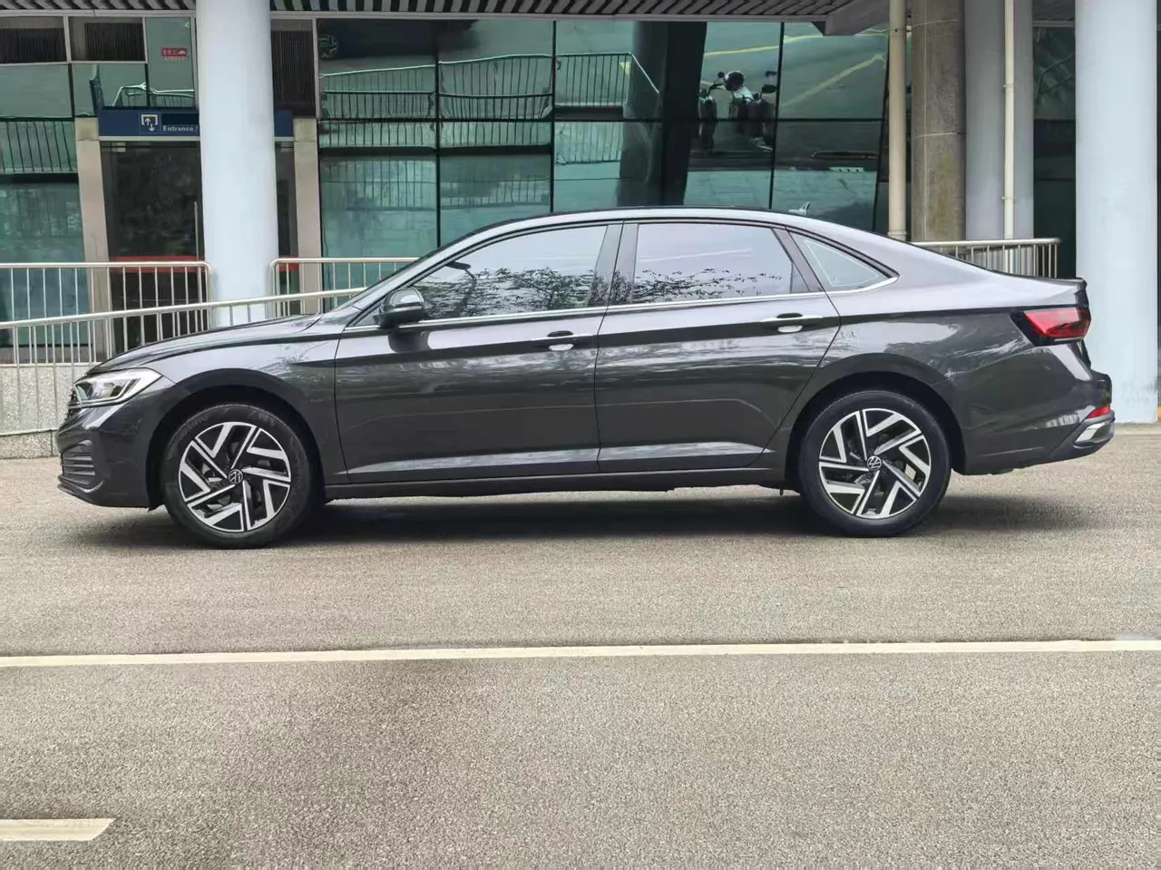 Volkswagen 2025 Sagittarius 1.5TSI 300TSI Exceed Edition (Modified) Automatic Gear 5
