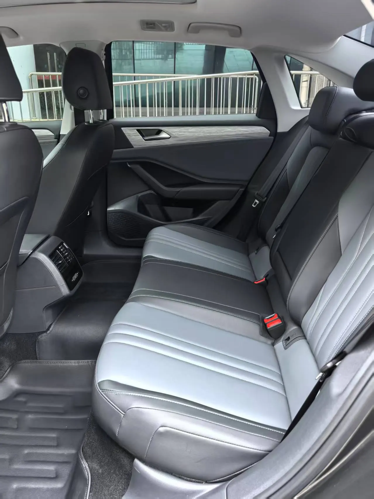 Volkswagen 2025 Sagittarius 1.5TSI 300TSI Exceed Edition (Modified) Automatic Gear 8