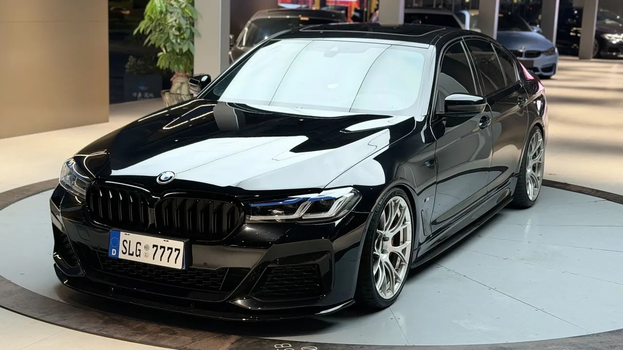 Open image lightbox: BMW 5 Series (Imported) 2022 540i 3.0T Fashion Edition M Sports Suit Automatic Gear