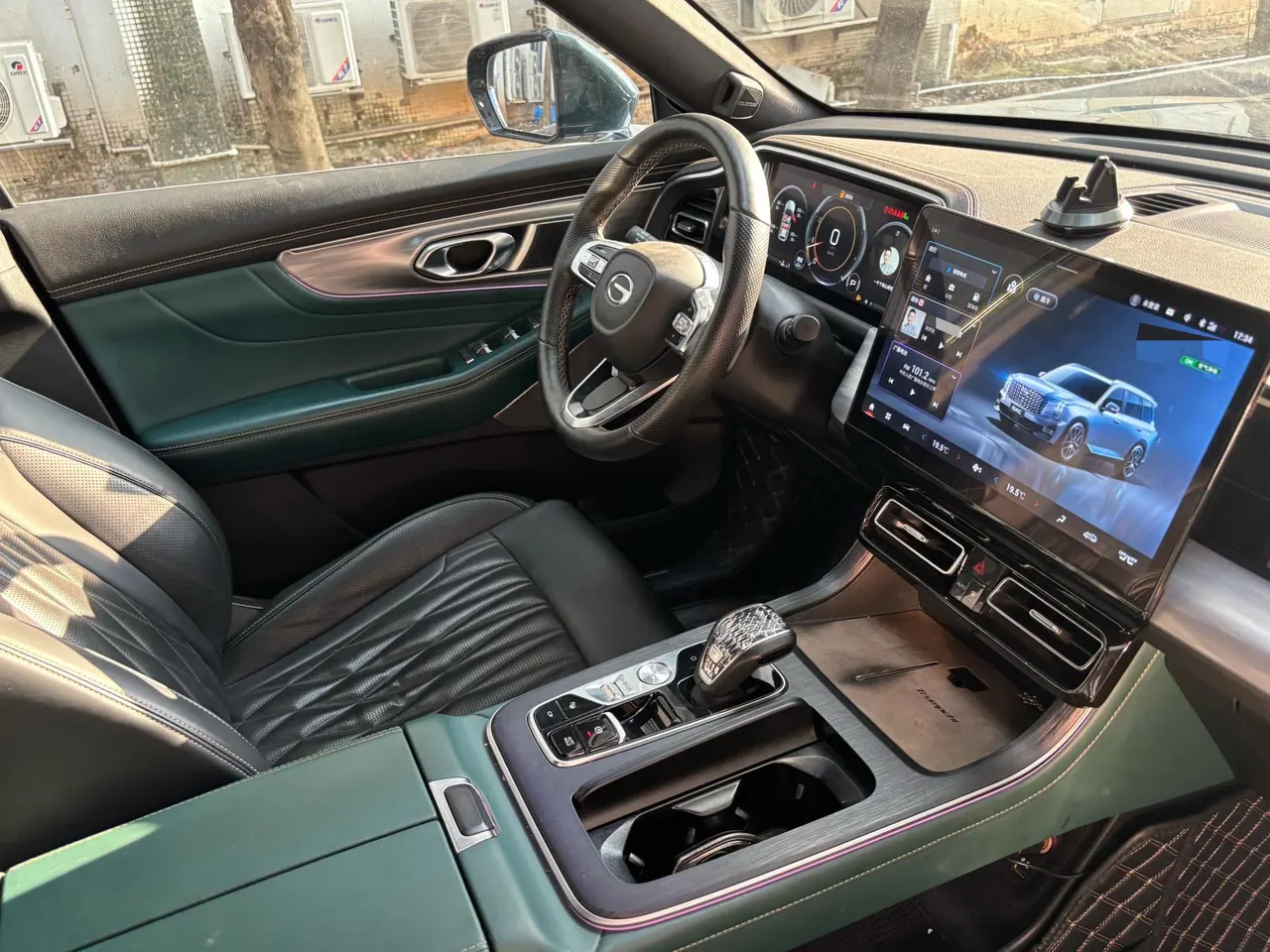 Chuanqi 2022 GS8 2.0TGDI Two-Drive Premium Edition Seven-seat Automatic Gear 9