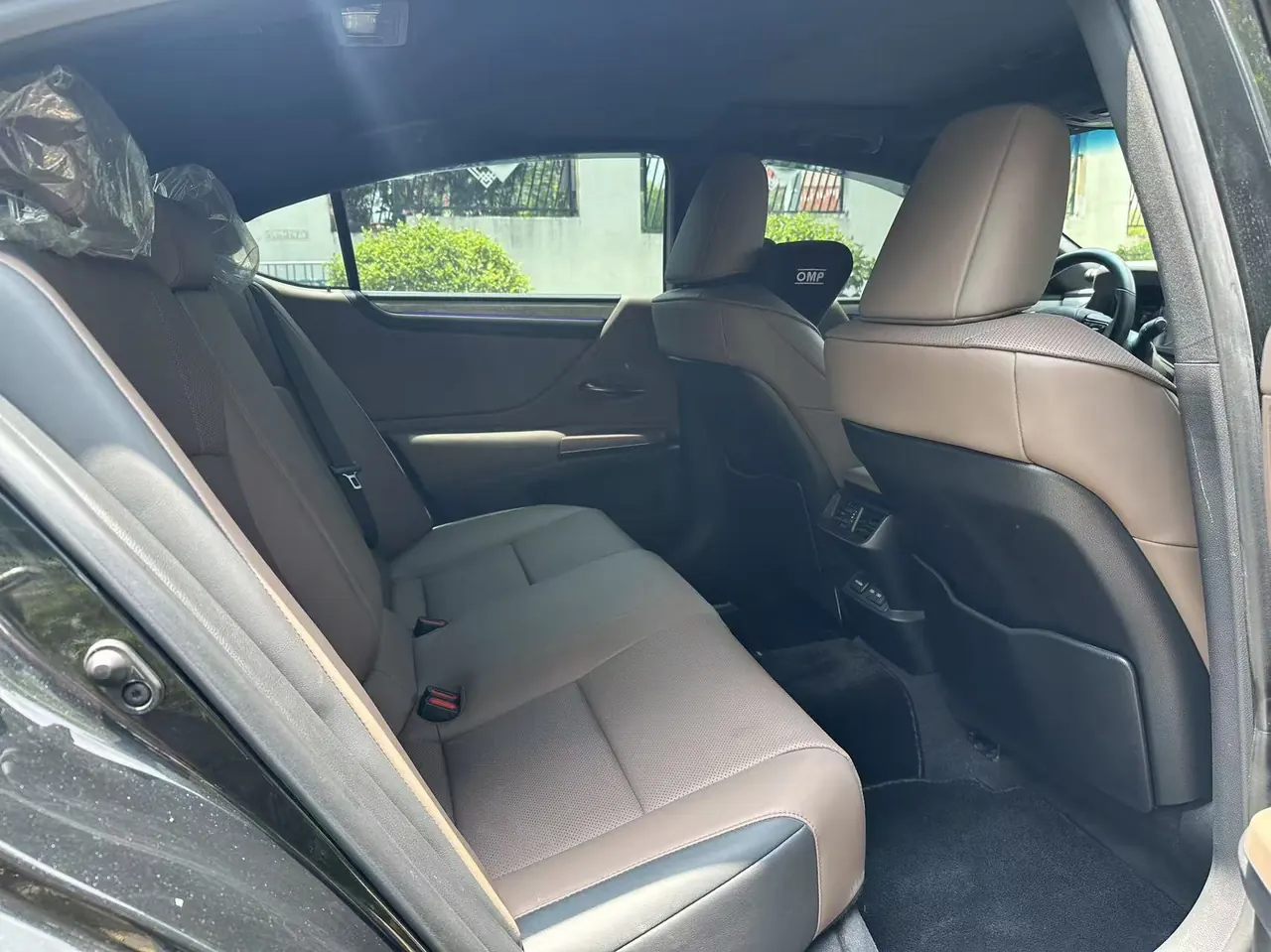 Lexus ES (Imported) 2025 ES200 2.0 Stepless Edition Automatic Gear 5