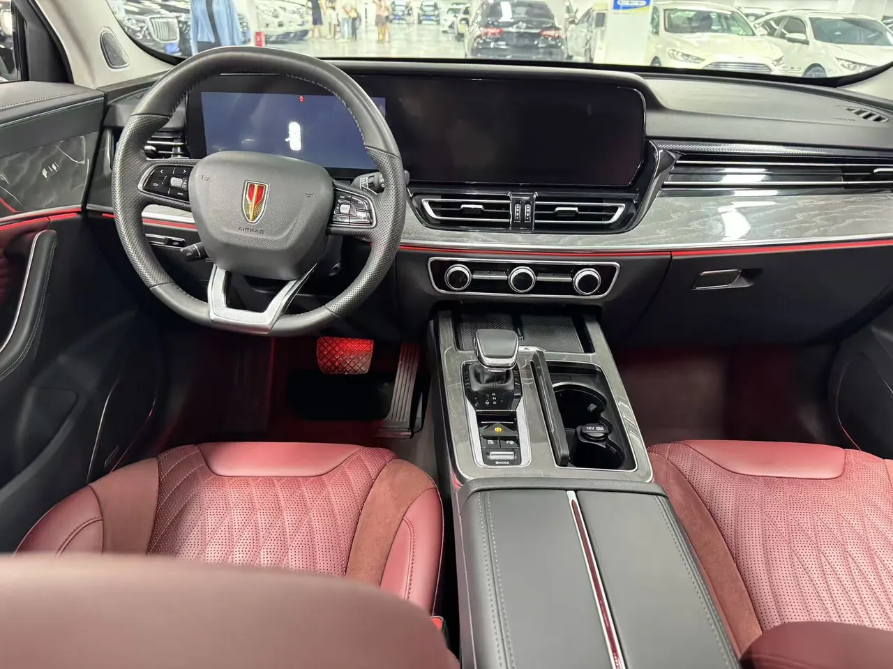 HongQi 2023 HS5 2.0T 4-wheel drive flag enjoy Pro version automatic gear 9
