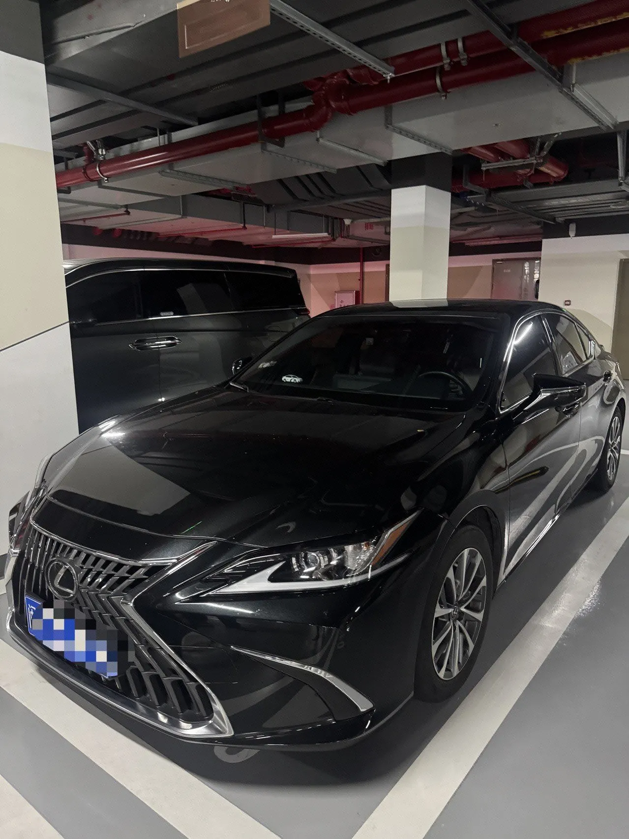 Open image lightbox: Lexus ES (Imported) 2022 ES300h 2.5 Stepless Excellence Edition Automatic Gear