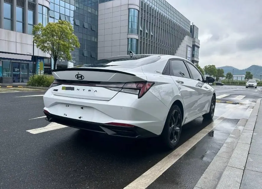 Hyundai 2022 Elantra-Sanxiang 1.5 Stepless 20th Anniversary Automatic Gear 7