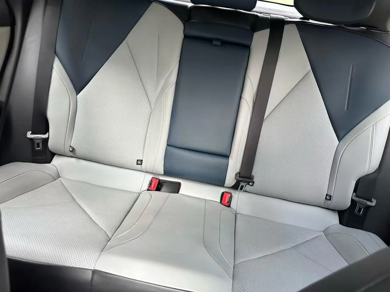 ChangAn 2023 UNI-V Zhidian iDD 1.5T 113km Zhiku Automatic Gear 4