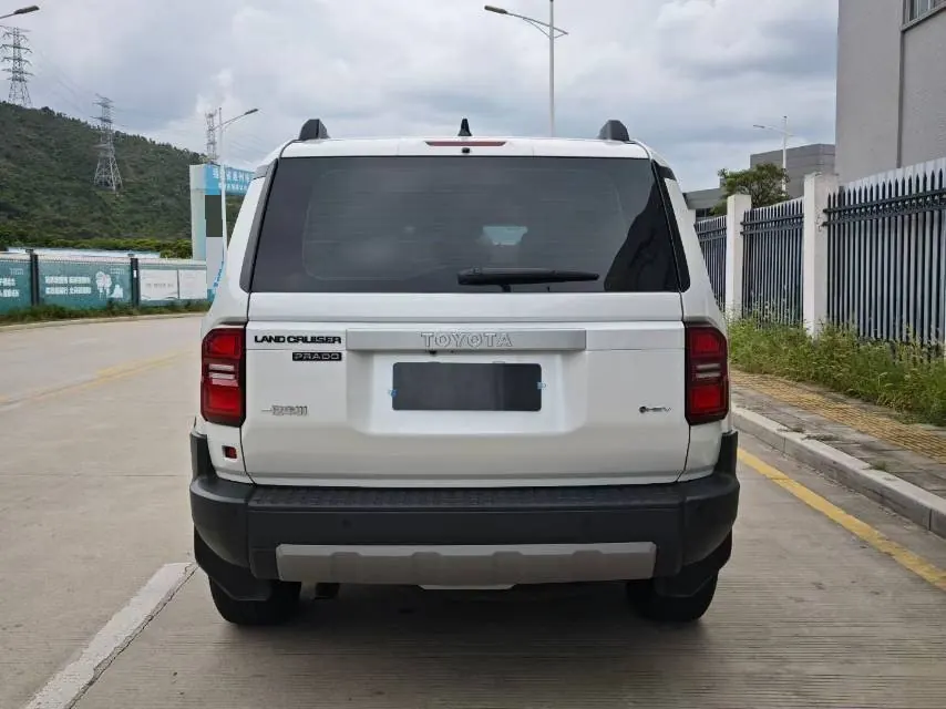 Toyota 2025 Prado HEV 2.4T all-around TX version 5-seat automatic gear 5