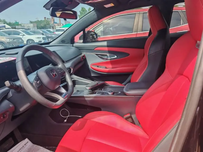 ChangAn 2020 UNI-T 1.5T honorable automatic gear 5