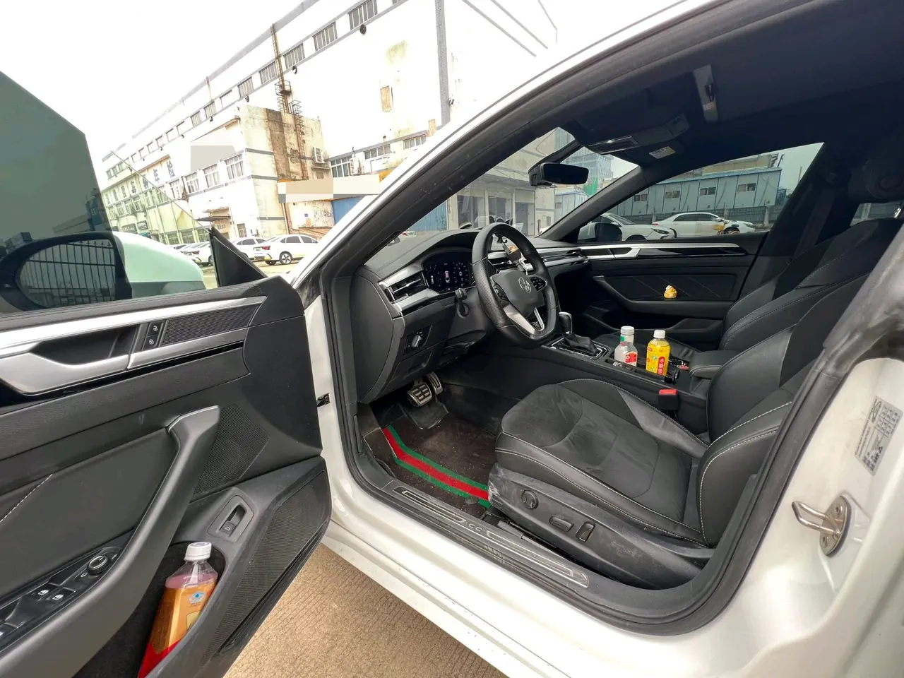 Volkswagen 2023 CC 2.0TSI 330TSI Dazzling Edition Automatic Gear 4