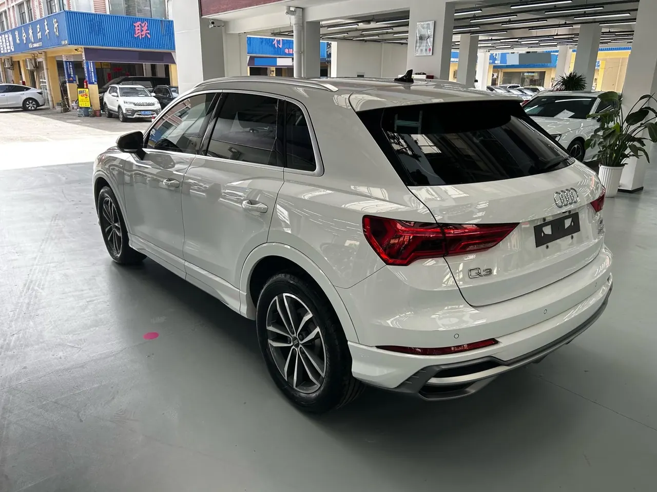 Audi 2023 Q3 1.4TFSI 35TFSI Aggressive Dynamic Automatic 10