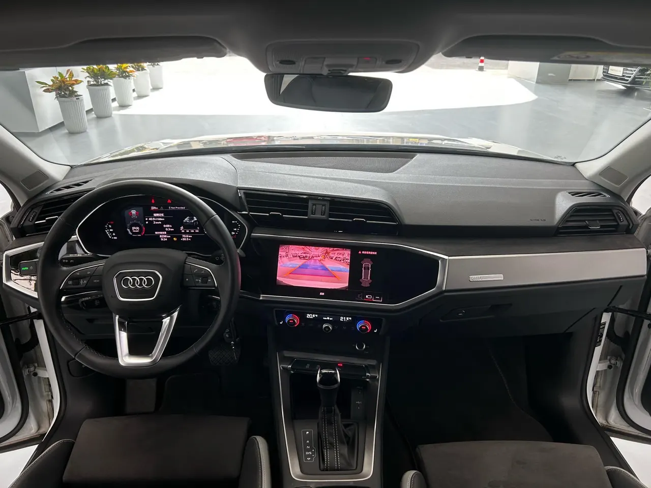 Audi 2023 Q3 1.4TFSI 35TFSI Aggressive Dynamic Automatic 9