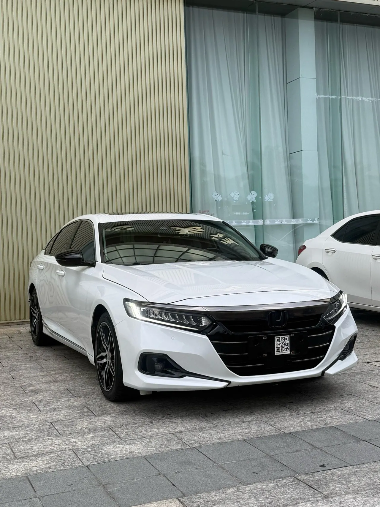 Honda 2022 10th Generation Accord 1.5T Stepless 260TURBO Magic Night Premium Edition Automatic Gear 2