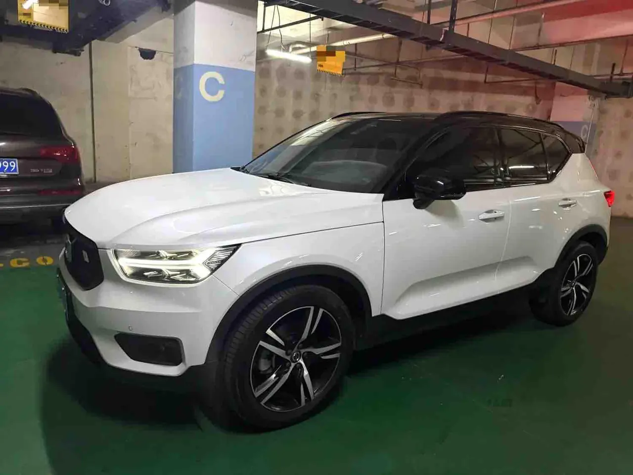 Open image lightbox: Volvo 2020 XC40 2.0T T4 4WD Zhiyuan Sports Edition Automatic Gear