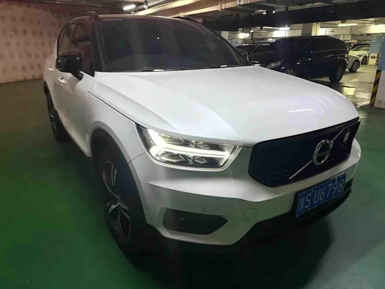 Volvo 2020 XC40 2.0T T4 4WD Zhiyuan Sports Edition Automatic Gear 2