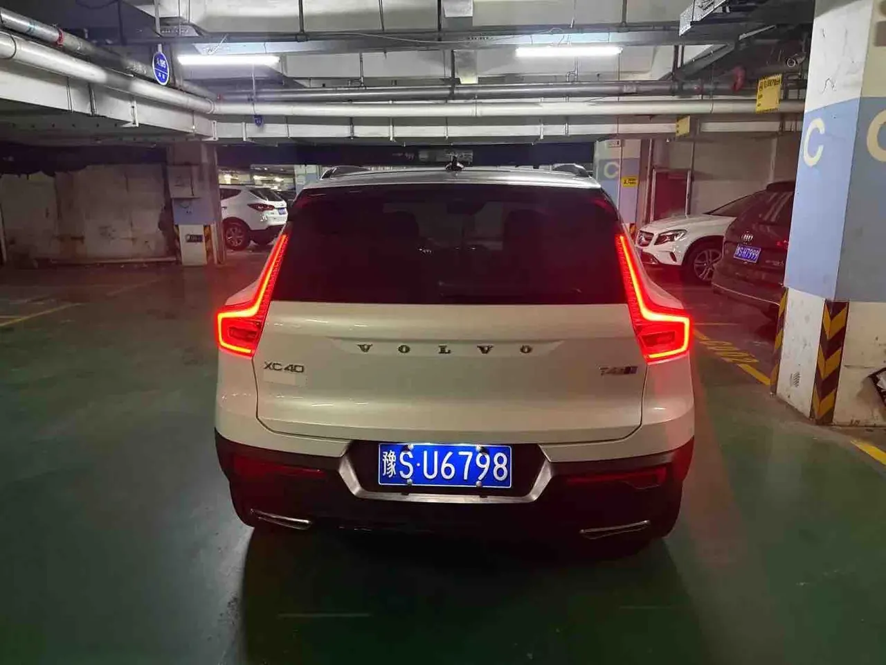 Volvo 2020 XC40 2.0T T4 4WD Zhiyuan Sports Edition Automatic Gear 3