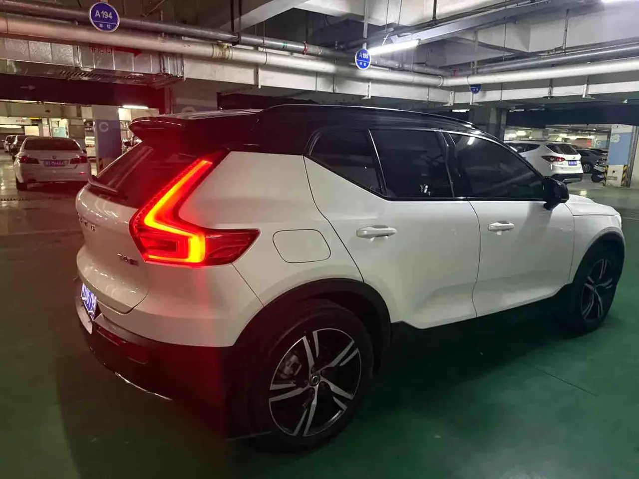 Volvo 2020 XC40 2.0T T4 4WD Zhiyuan Sports Edition Automatic Gear 4