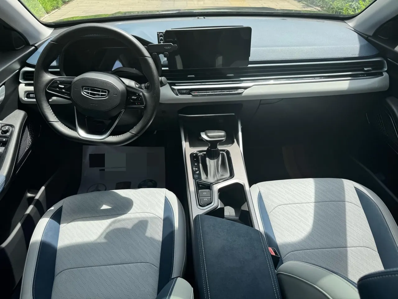 Geely 2022 Emgrand L 1.4T Stepless Flagship Automatic Gear 20