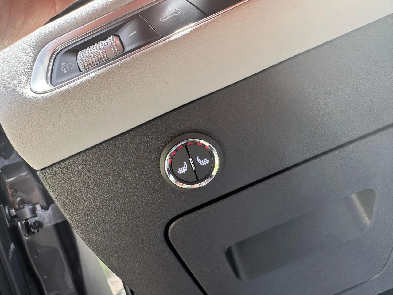 Geely 2022 Emgrand L 1.4T Stepless Flagship Automatic Gear 7
