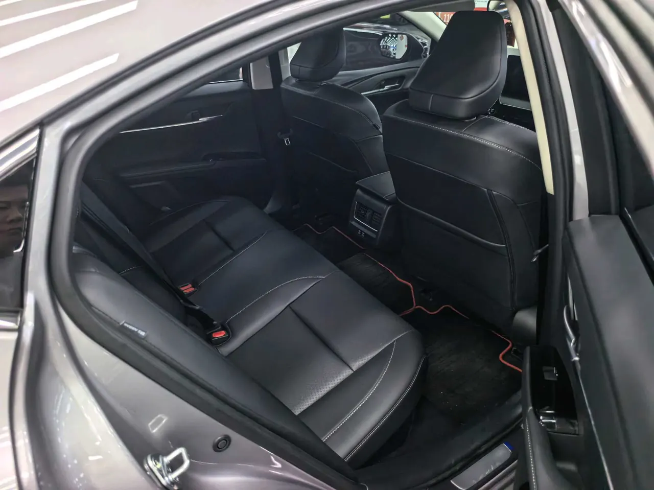 Toyota 2026 Camry Double Engine 2.0HSE Stepless Sports Lite Edition Automatic Gear 6