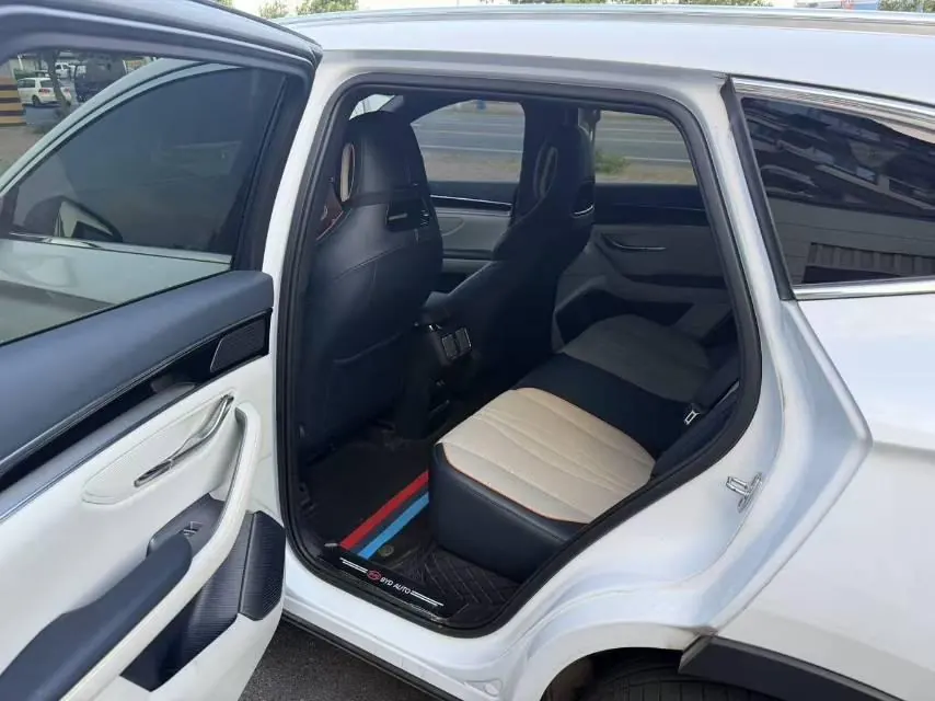BYD Song PLUS New Energy 2024 Song PLUS DM-i 1.5 Stepless Glory Edition 110km Flagship PLUS Automatic Gear 8